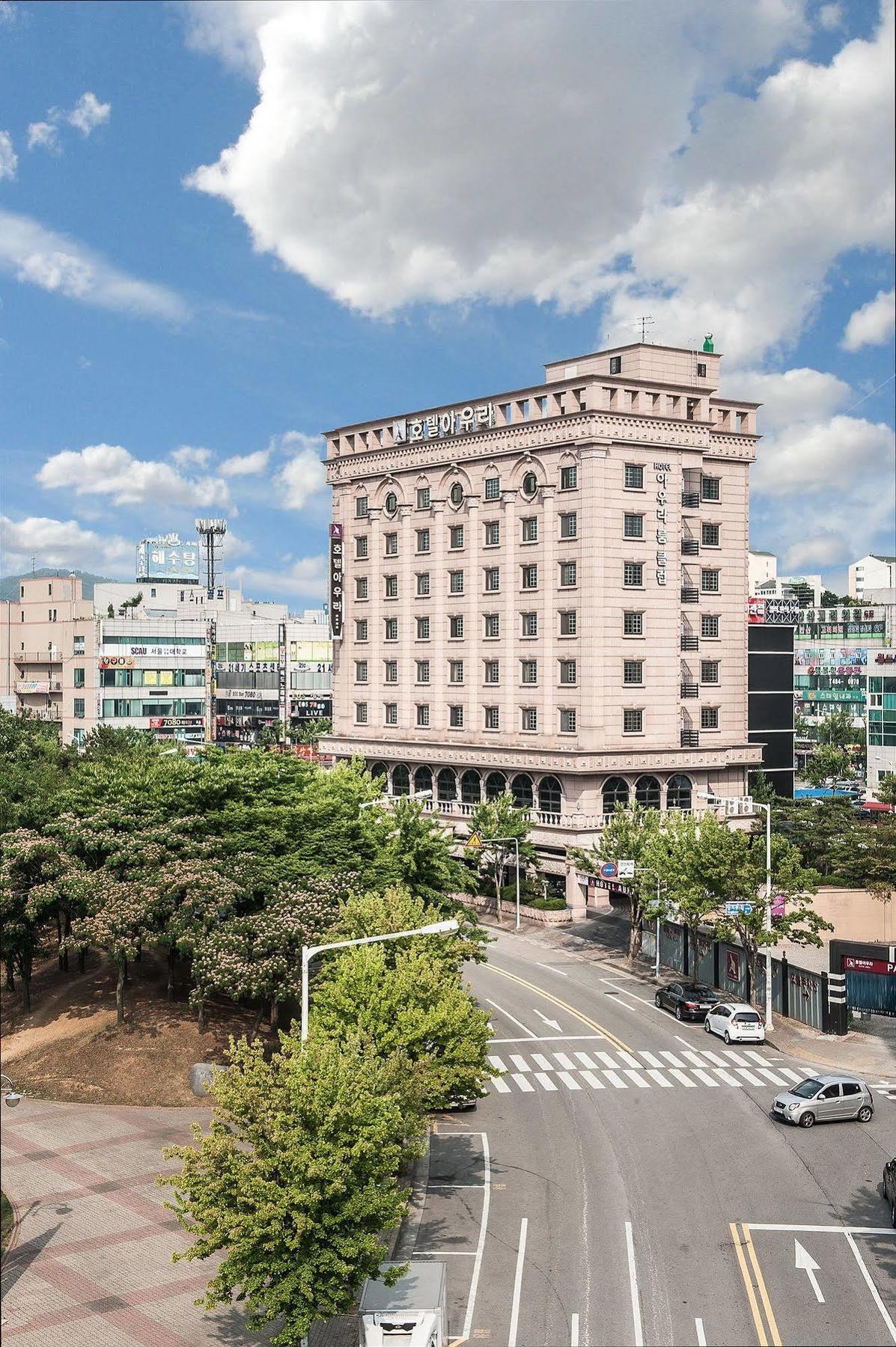 Aura Hotel Ansan Eksteriør billede