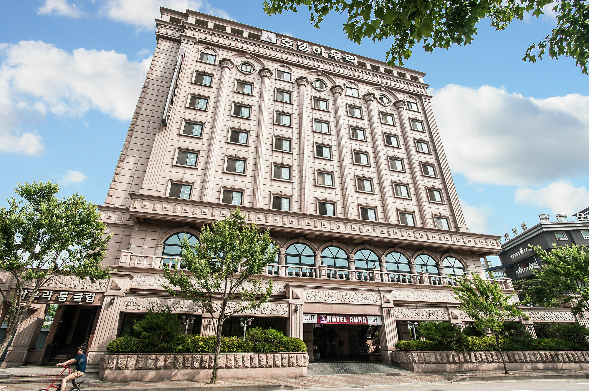 Aura Hotel Ansan Eksteriør billede